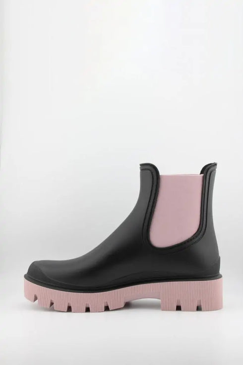 Verbenas Rubber Chelsea Ankle Boot with Lug Sole